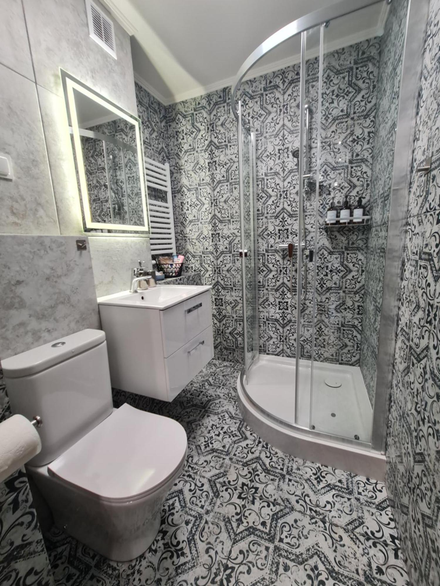 Wschodni Z Balkonem 4 Osoby Apartment Warschau